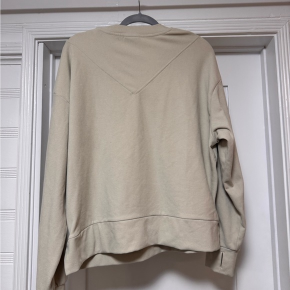 Varley Horton Side Zip Crewneck - Picture 8 of 9